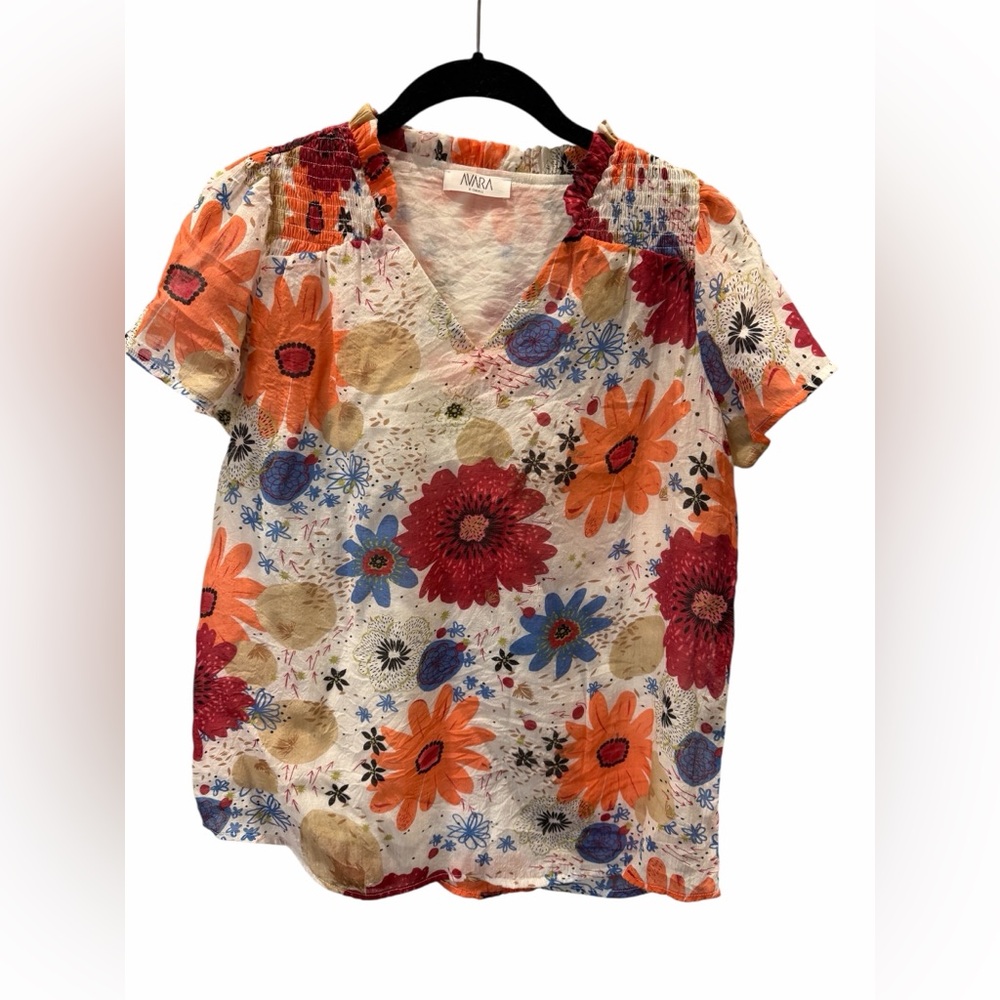 Avara Floral V-neck Blouse Size XS